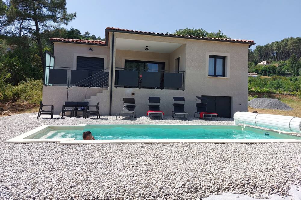 Photo of Outdoor in Saint-Paul-le-Jeune