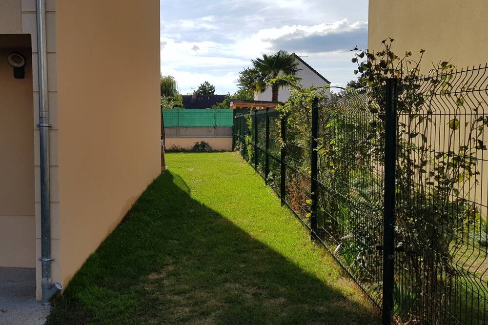 Photo of Outdoor in Valenton