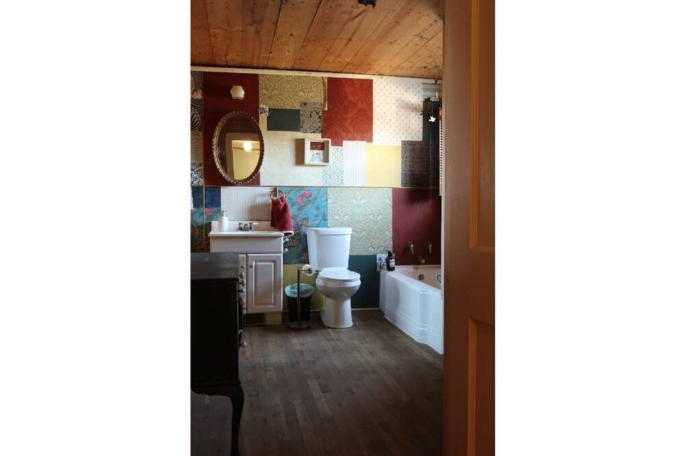 Photo of Bathroom in Denton