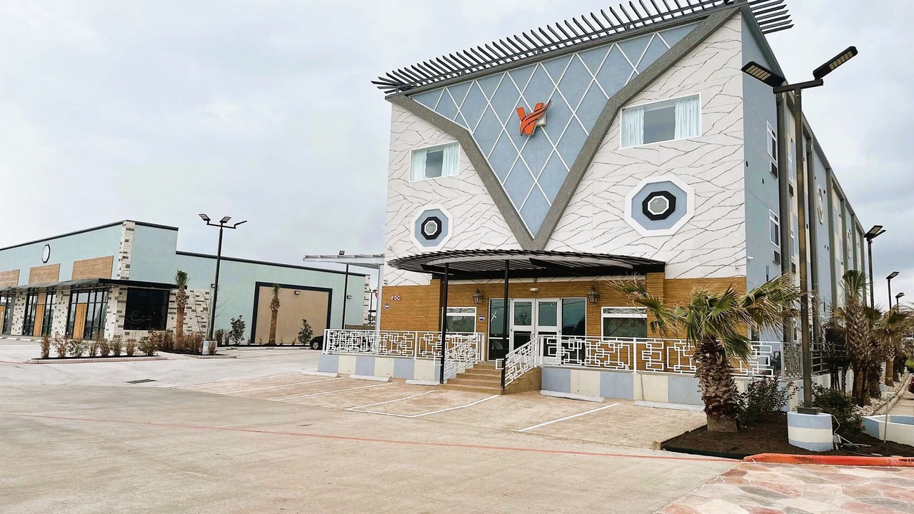 Photo of Outdoor in George Bush Park/Eldridge