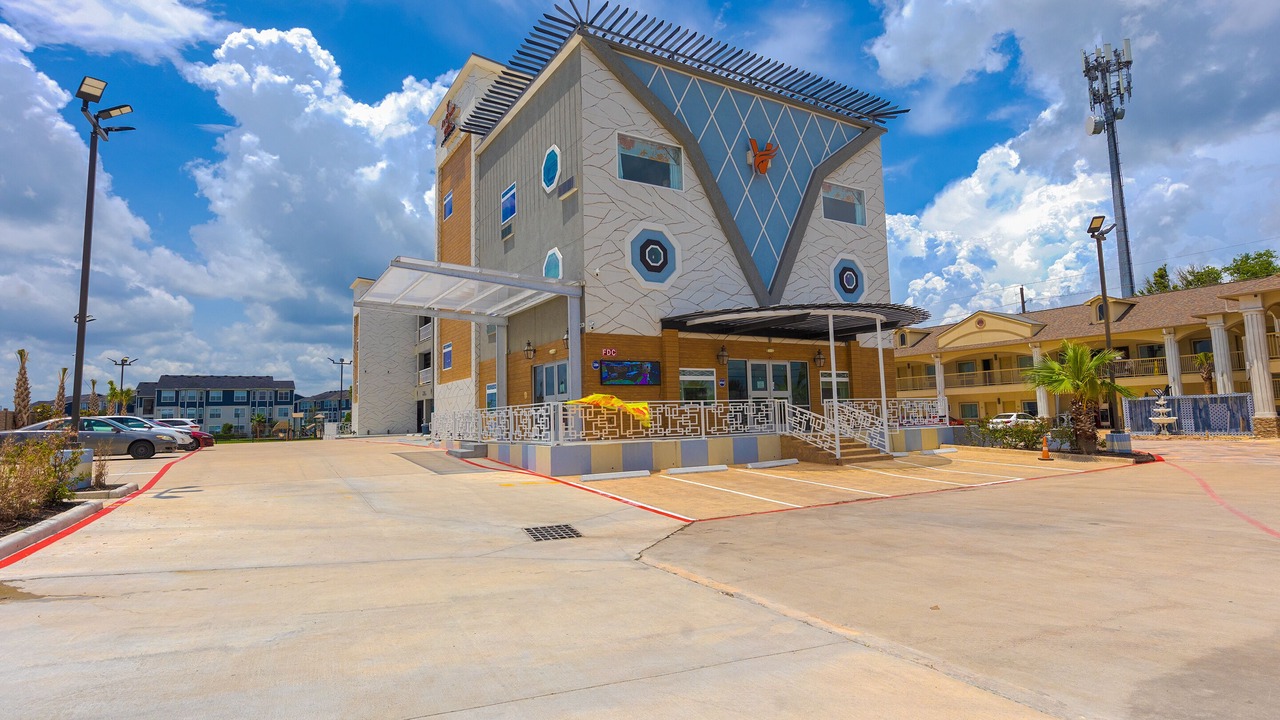 Photo of Outdoor in George Bush Park/Eldridge