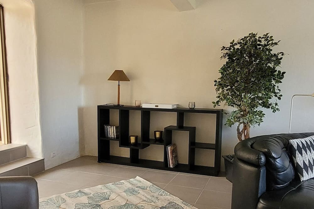 Photo of Others in Valence-sur-Baise