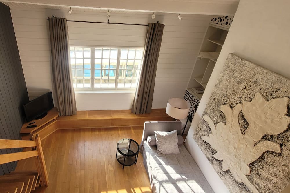 Photo of Others in Valence-sur-Baise