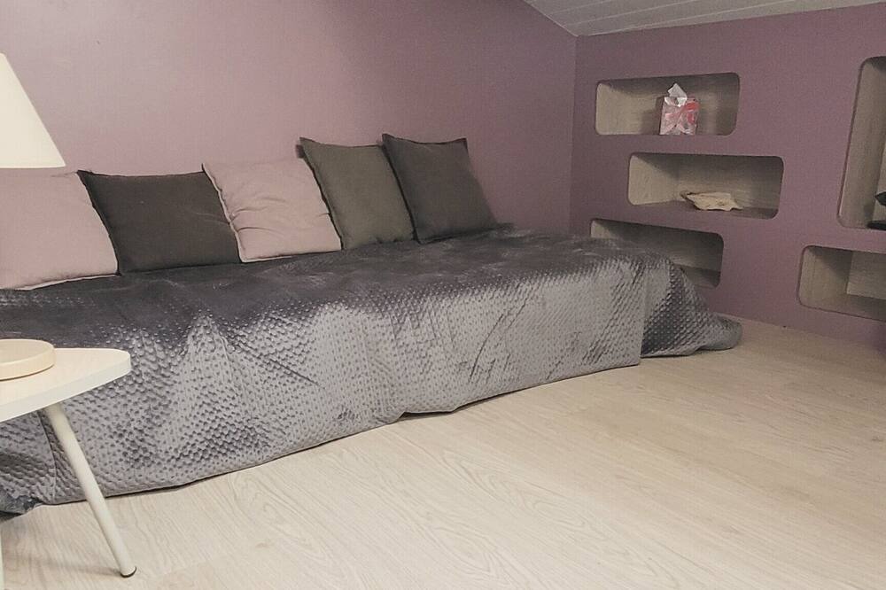 Photo of Others in Valence-sur-Baise