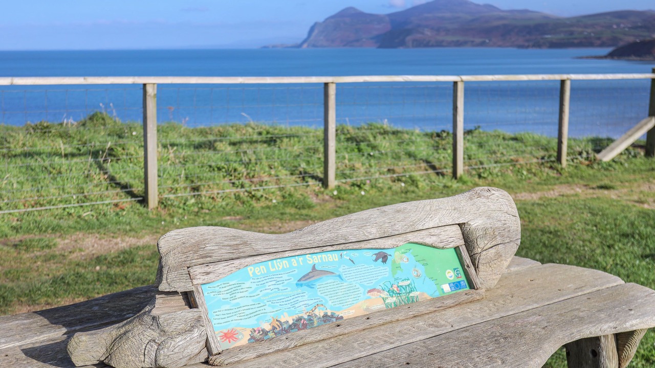 Photo of Others in Edern