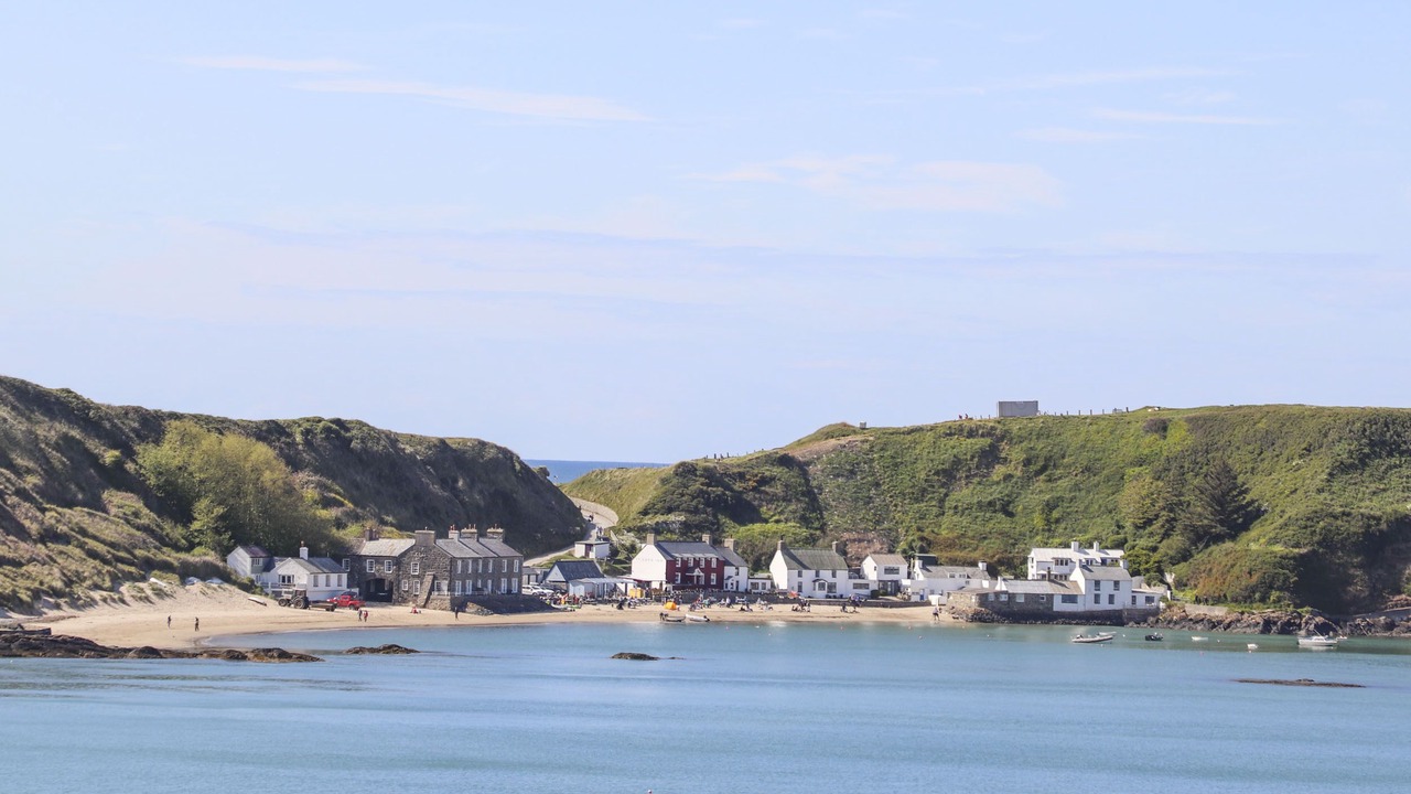 Photo of Others in Edern