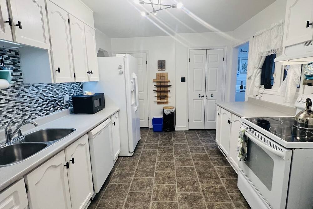Photo of Kitchen in Harbour Main