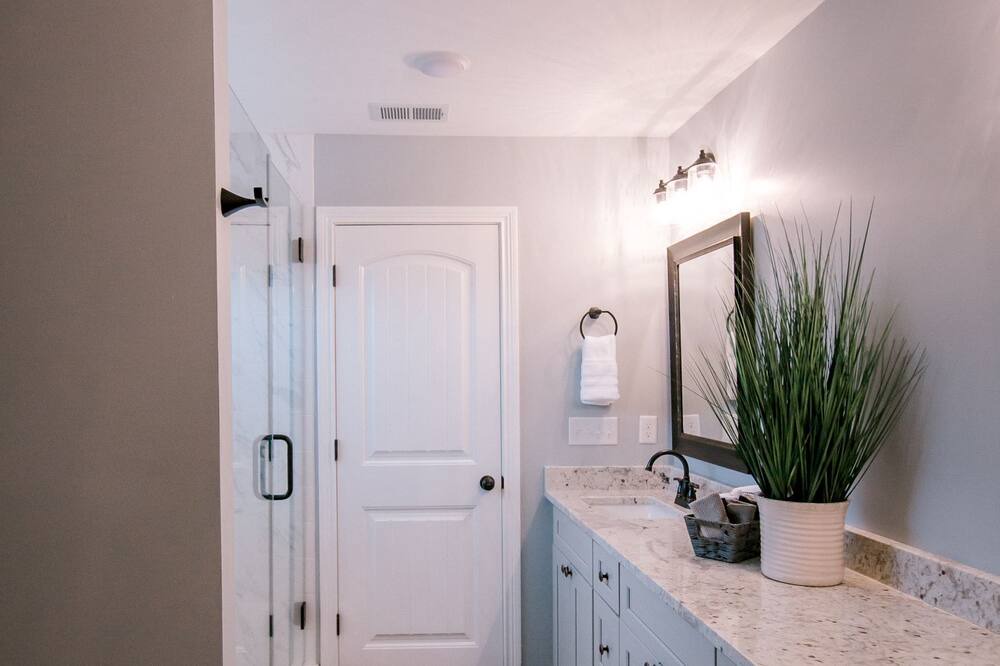 Photo of Bathroom in Keene
