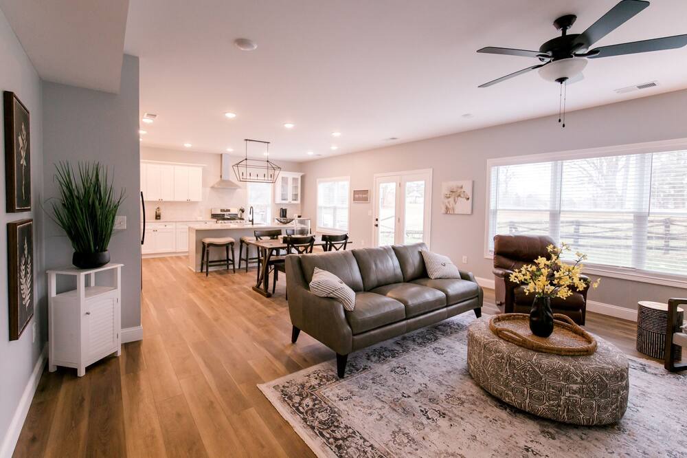 Photo of Livingroom in Keene