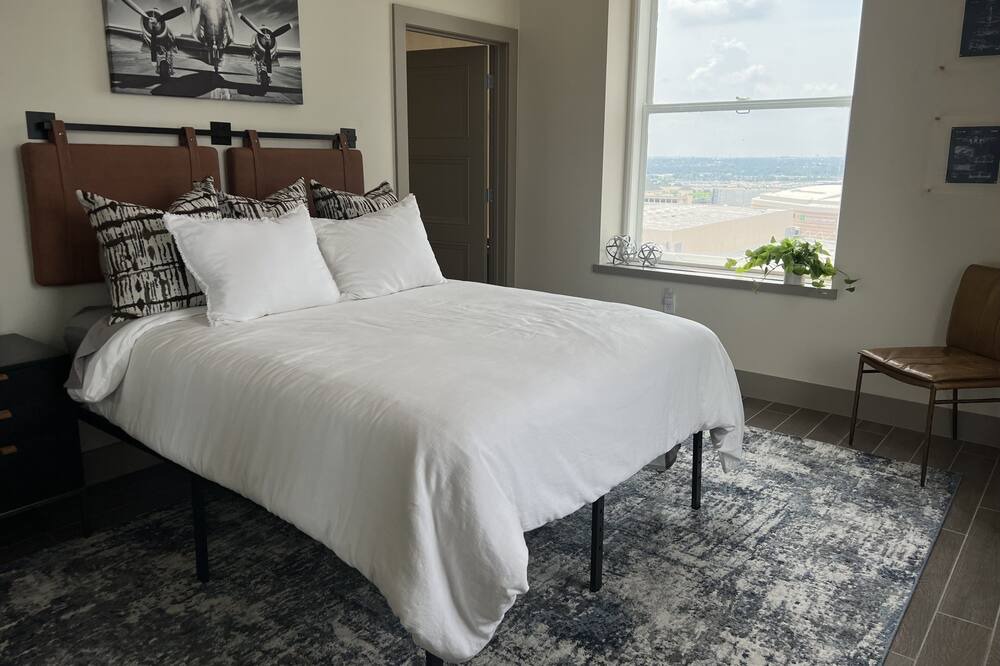 Photo of Bedroom in Business District