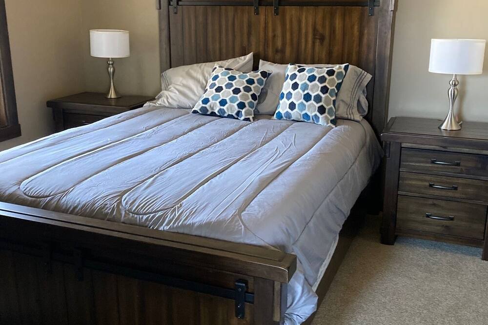 Photo of Bedroom in Rohnerville