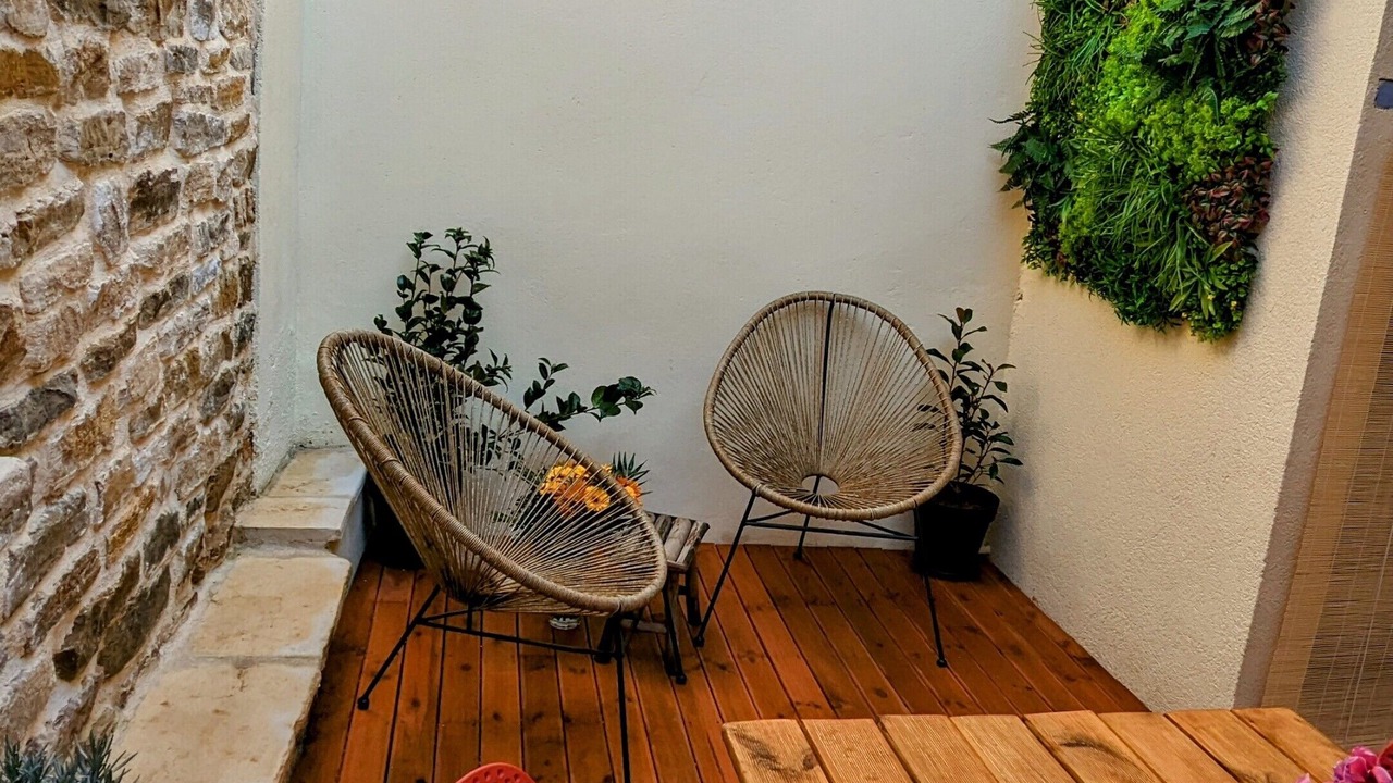 Photo of Outdoor in Saint-Etienne-de-l'Olm