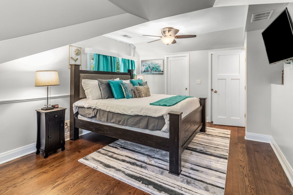 Photo of Bedroom in Downers Grove