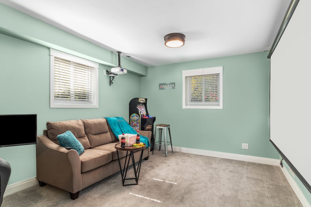 Photo of Others in Downers Grove