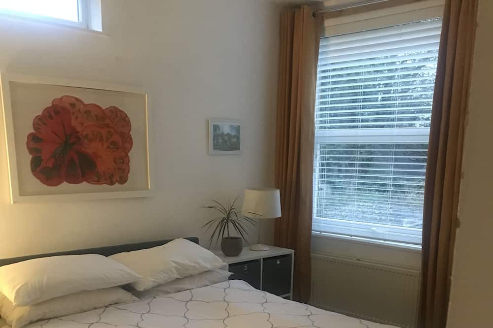 Photo of Bedroom in Henley-in-Arden