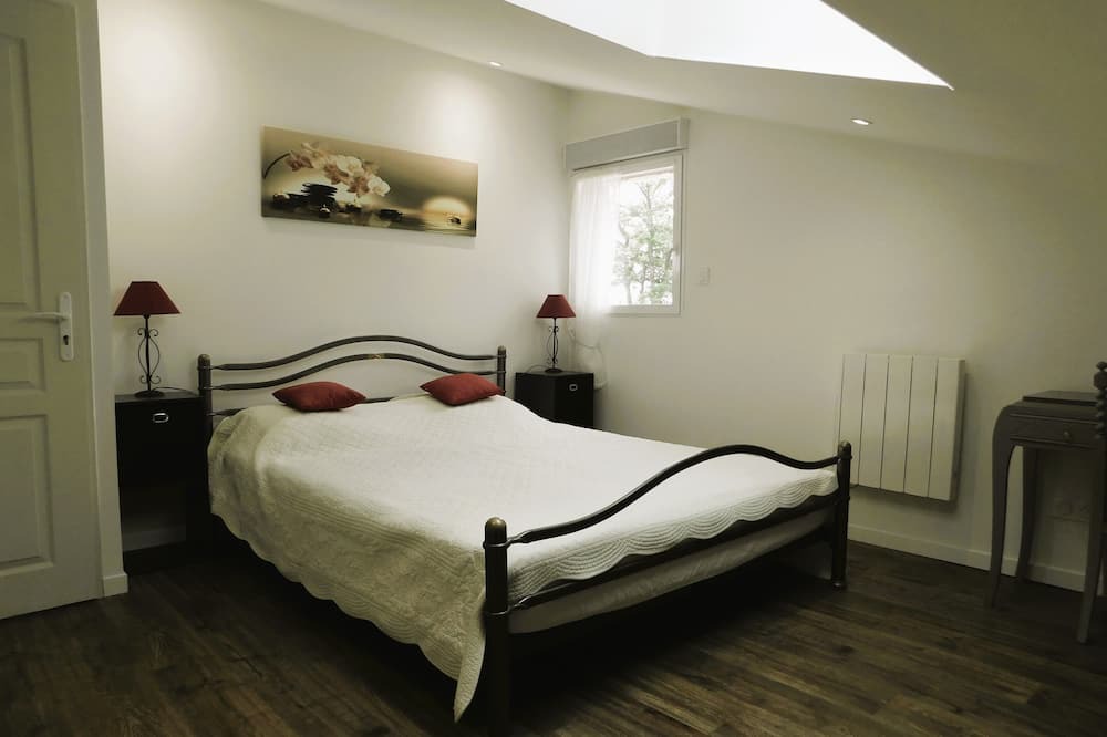 Photo of Bedroom in Pomport
