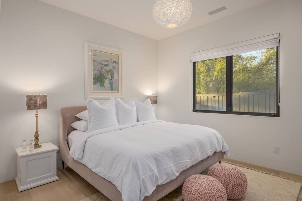 Photo of Bedroom in Sonoma