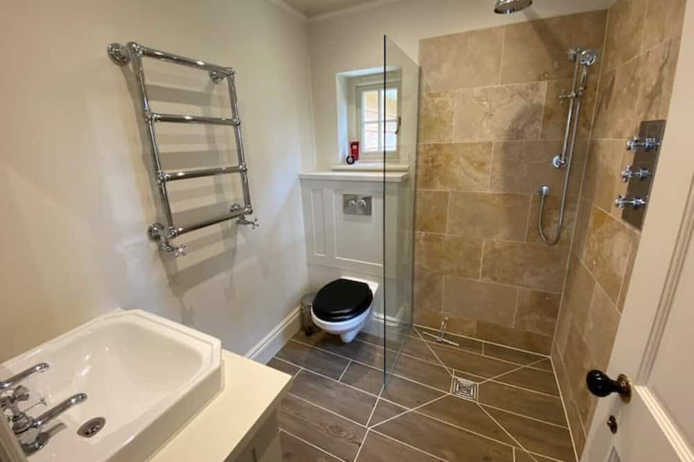 Photo of Bathroom in Bucklers Hard