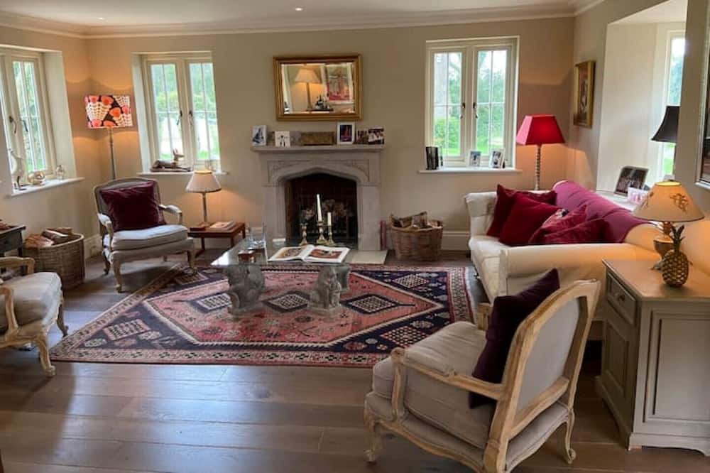 Photo of Livingroom in Bucklers Hard