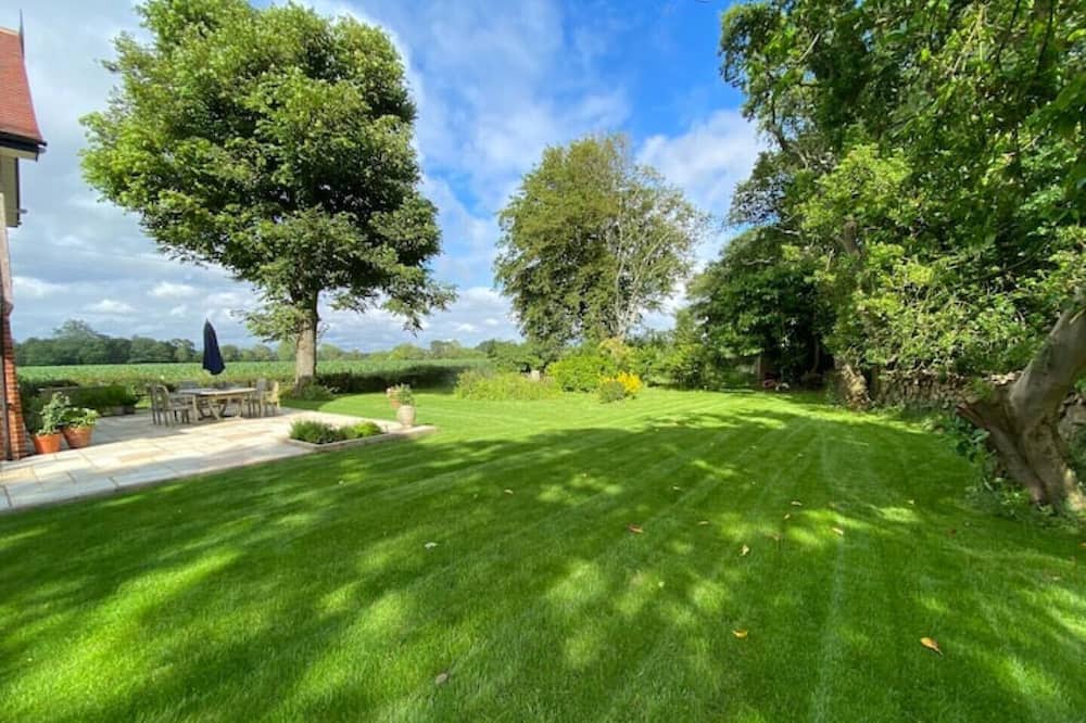 Photo of Others in Bucklers Hard