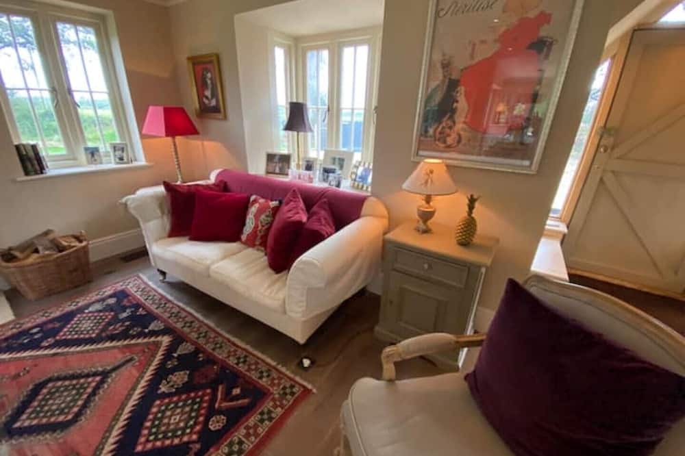 Photo of Livingroom in Bucklers Hard