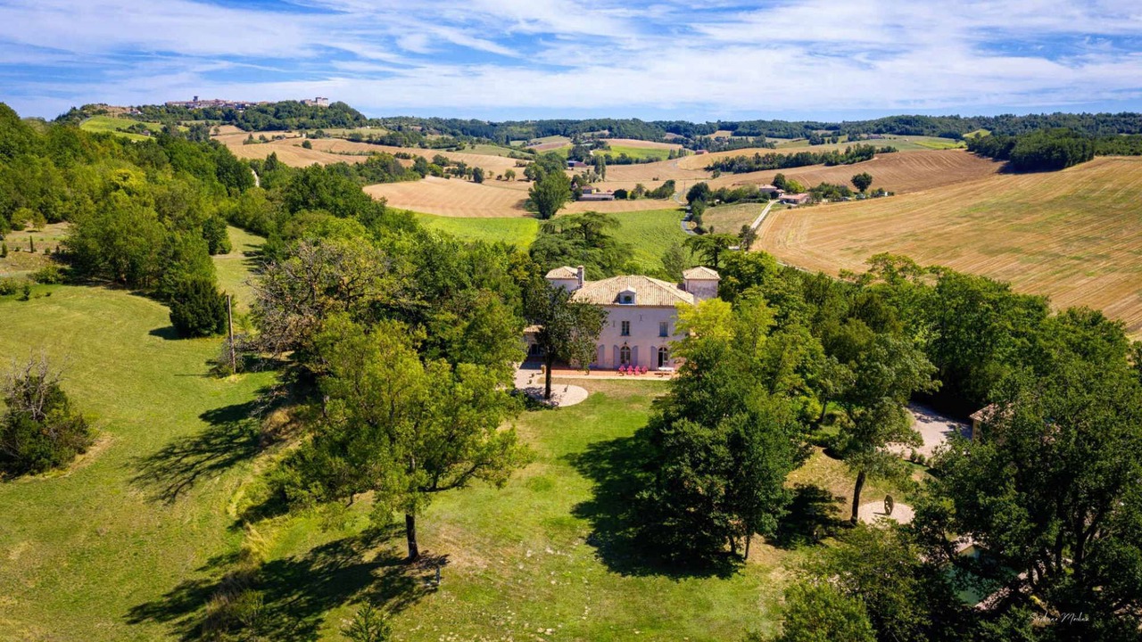 Photo of Outdoor in Castelnau-de-Montmiral