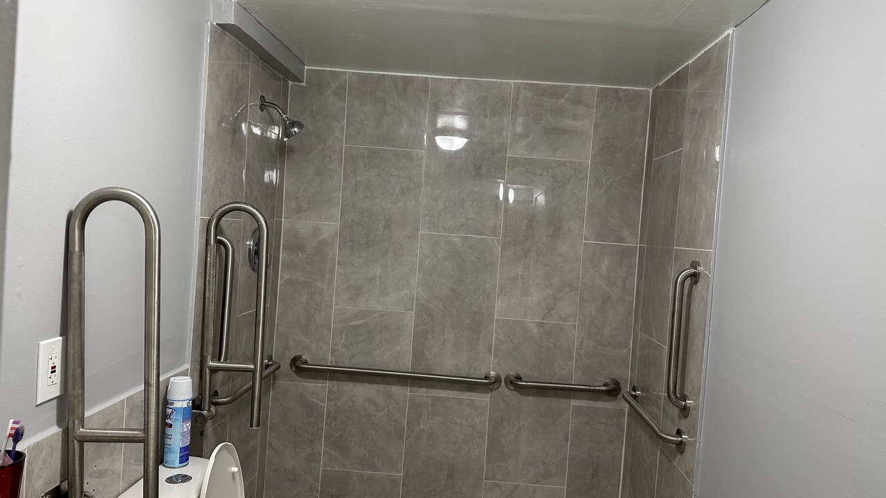 Photo of Others in Des Moines