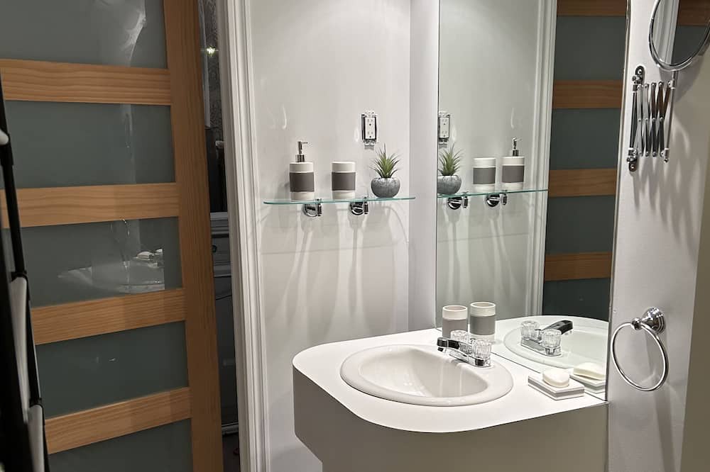 Photo of Bathroom in Sainte-Therese-de-Gaspe