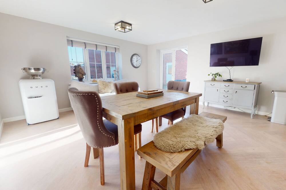 Photo of Others in Royal Leamington Spa