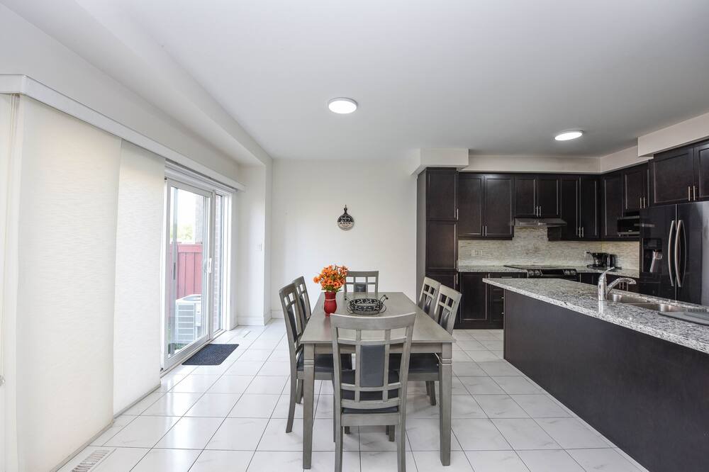 Photo of Kitchen in Norval
