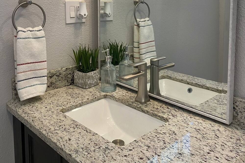 Photo of Bathroom in Eagle Pass
