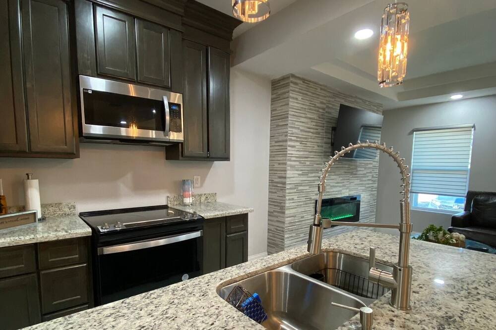 Photo of Kitchen in Eagle Pass