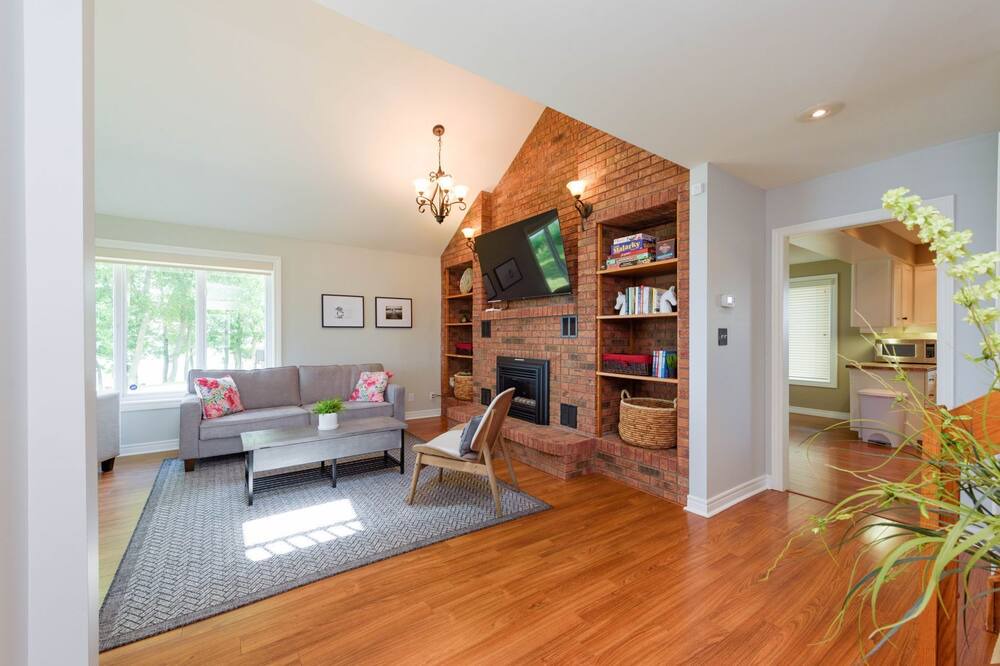 Photo of Livingroom in Winona