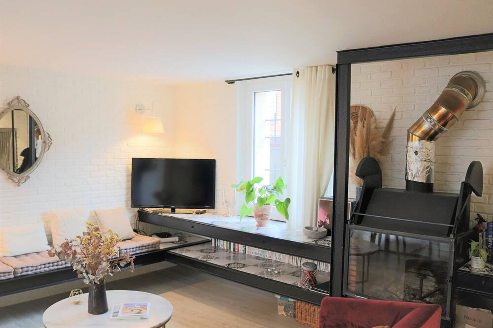 Photo of Livingroom in Saint-Ouen