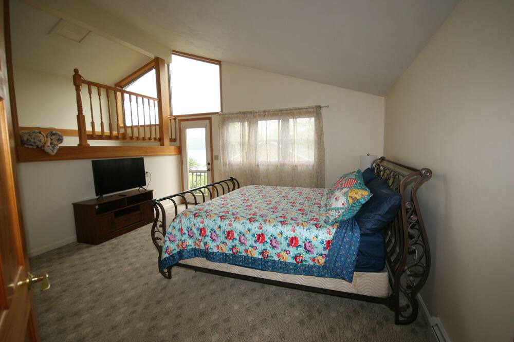 Photo of Bedroom in Marietta