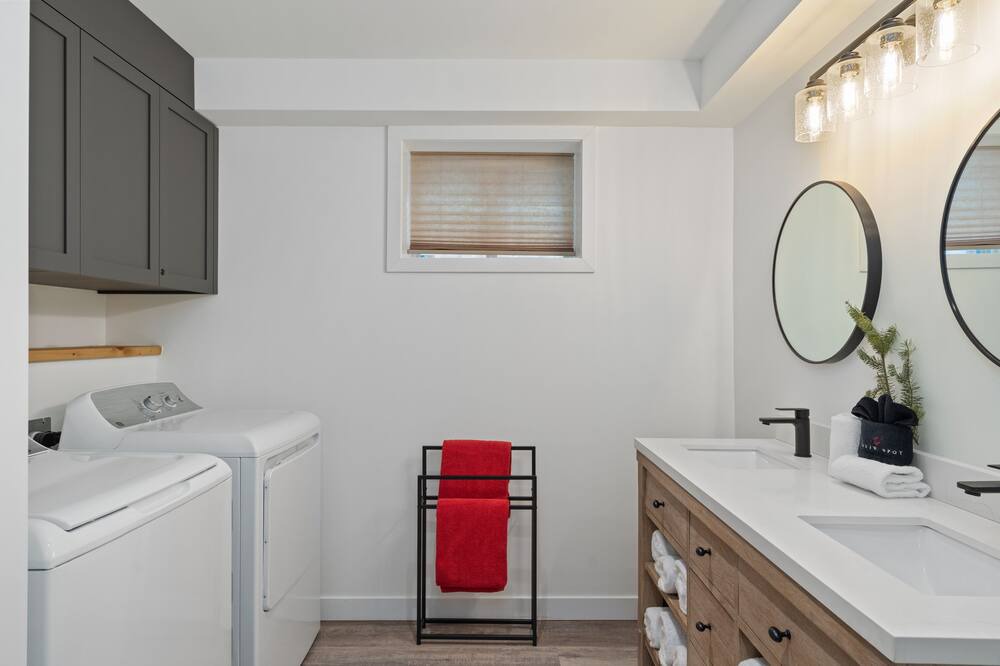 Photo of Bathroom in La Minerve