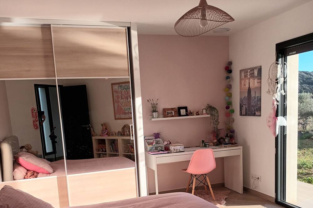 Photo of Bedroom in Tavel