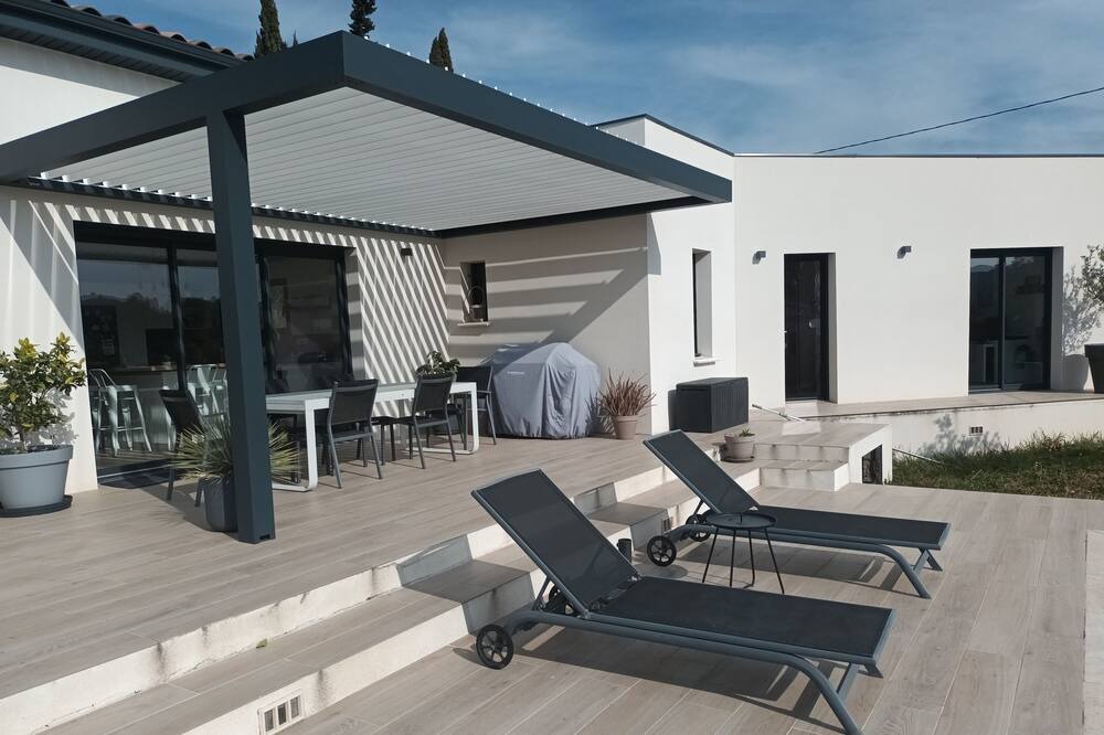 Photo of Patio Balcony in Tavel
