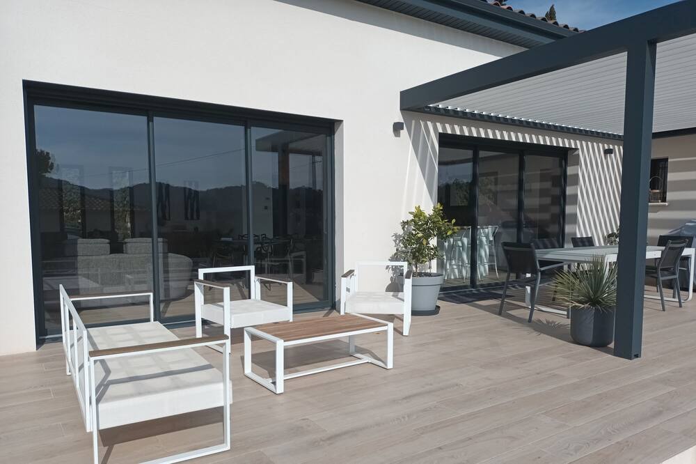 Photo of Patio Balcony in Tavel