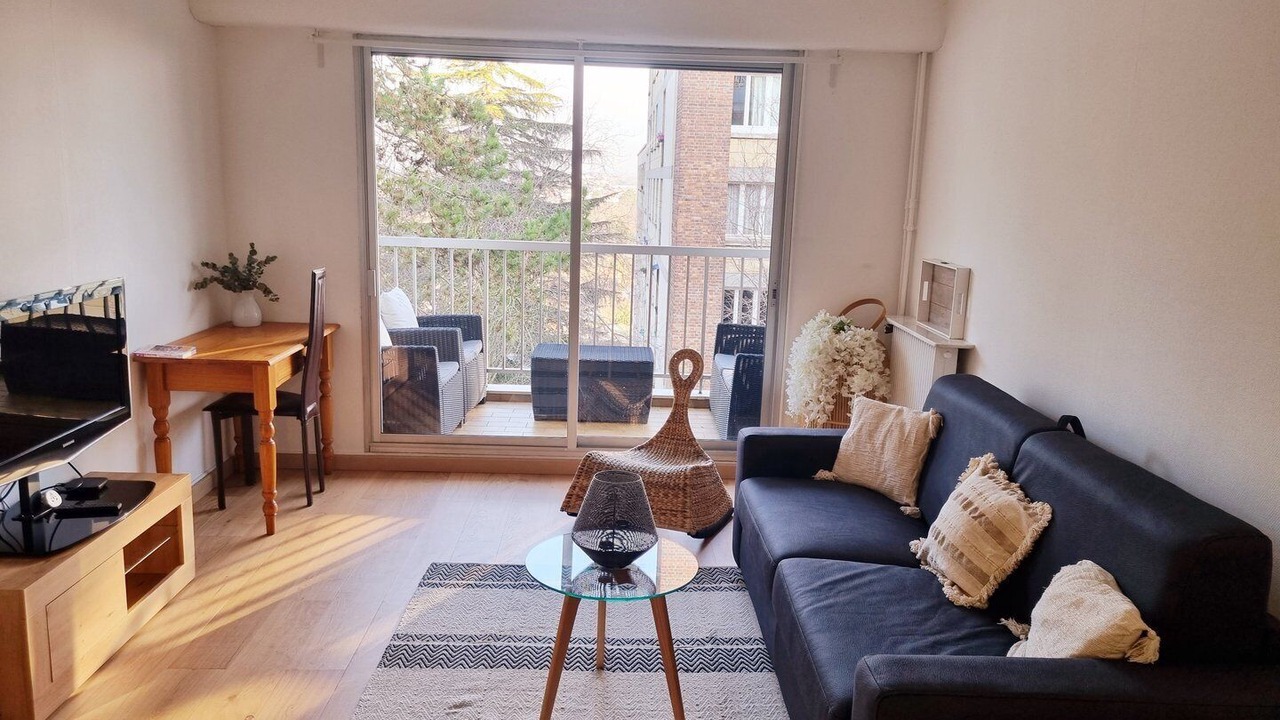 Photo of Others in Bougival