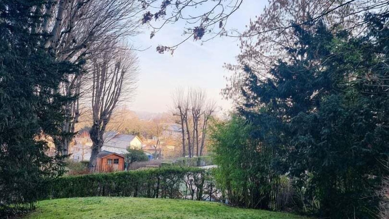 Photo of Outdoor in Bougival