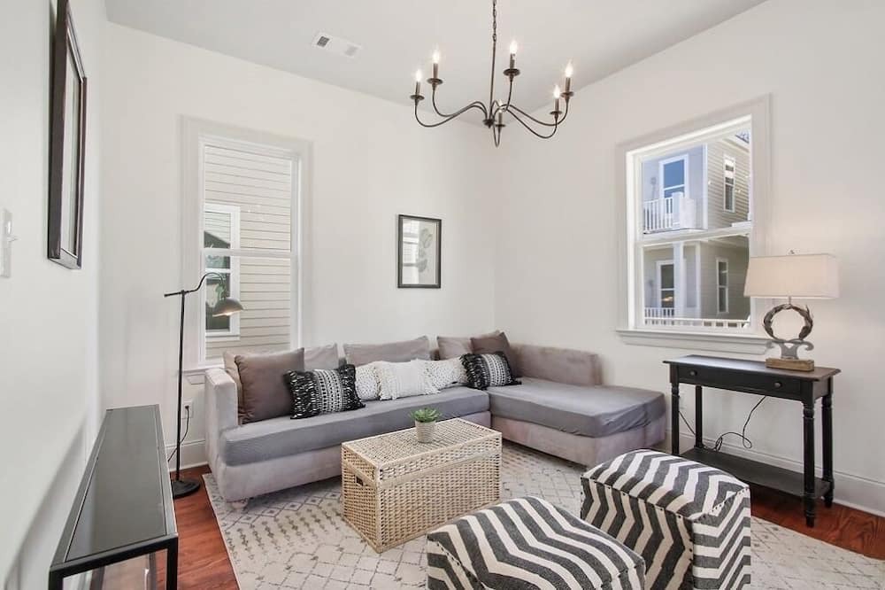 Photo of Livingroom in Faubourg Delassize