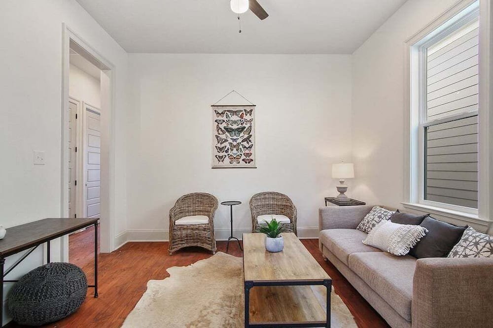 Photo of Livingroom in Faubourg Delassize