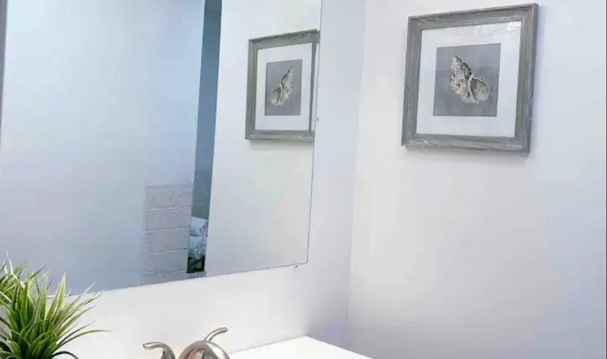 Photo of Others in Everett