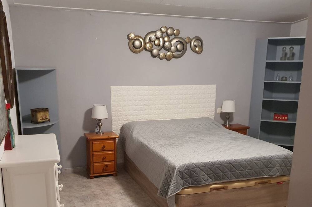Photo of Bedroom in El Figuerar
