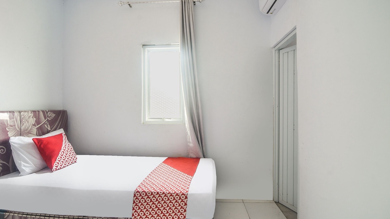 Photo of Bedroom in Grand Kawanua International City