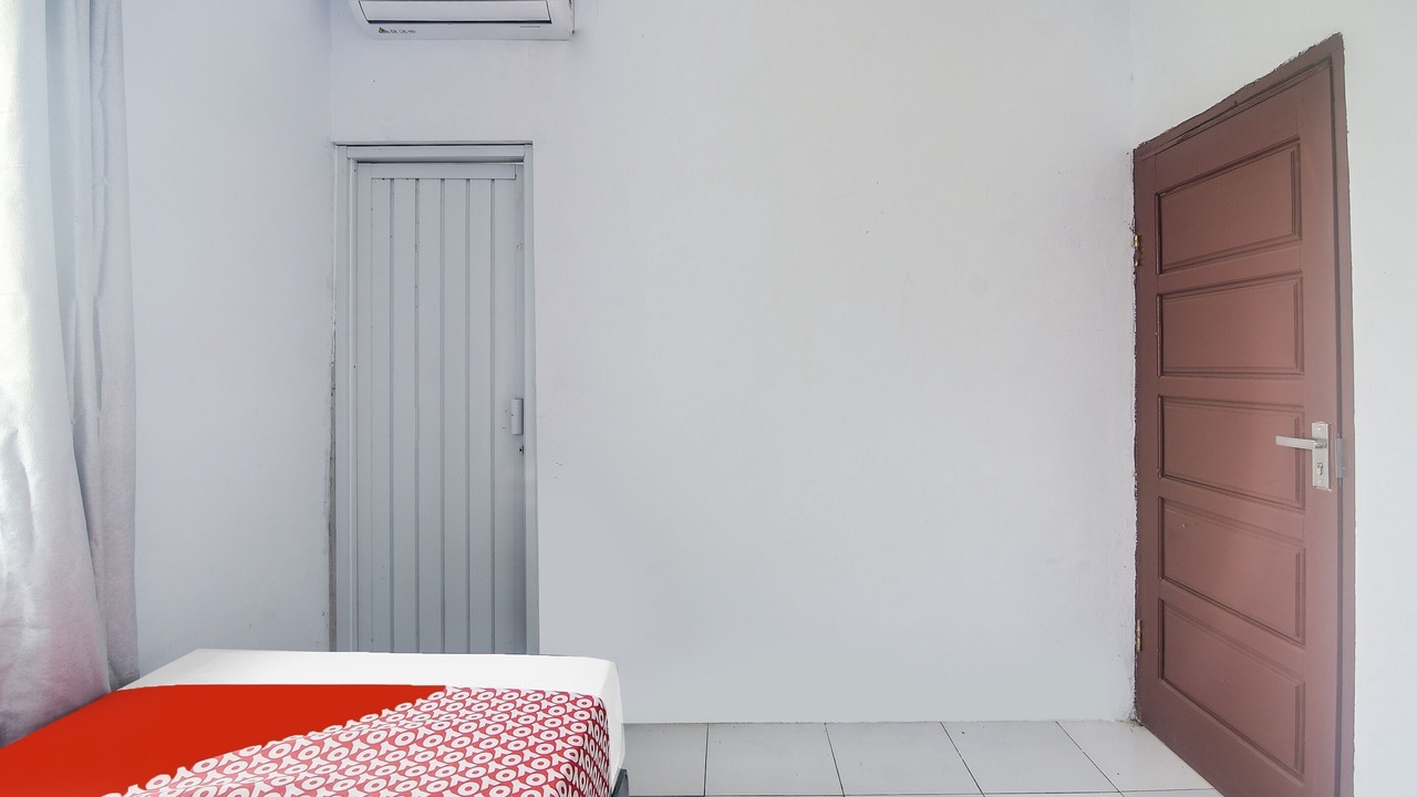 Photo of Bedroom in Grand Kawanua International City