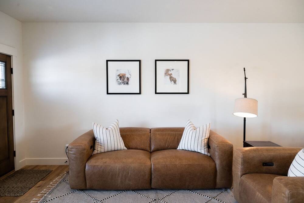 Photo of Others in Lake Creek Estates