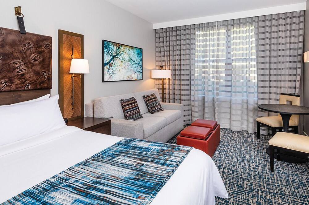 Photo of Bedroom in Lakeside Park