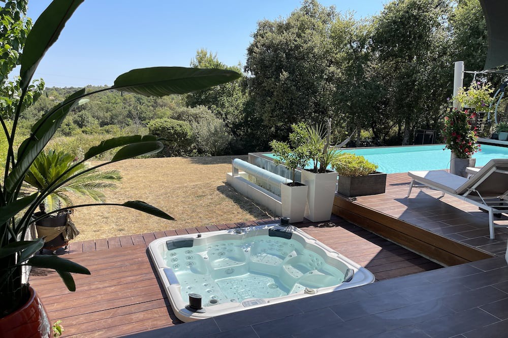 Photo of Outdoor in Massillargues-Attuech